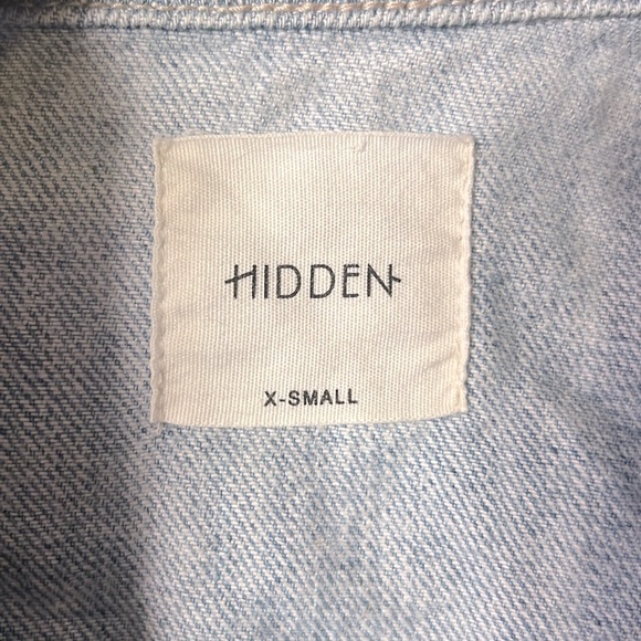 Hidden Distressed Lace Up Jean Jacket - Picture 4 of 4